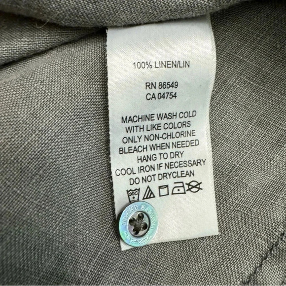 Excellent condition Tommy Bahama Relax 100% linen button down shirt. Gray, small - Picture 5 of 9